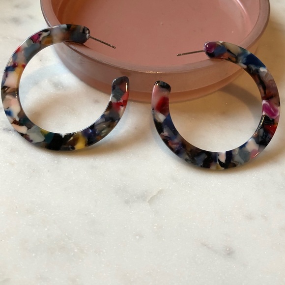 The Penelope - Colorful Resin Hoops! - Picture 6 of 6
